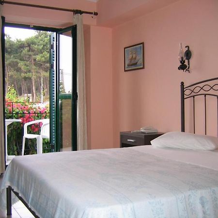 Tara Beach Hotel Skala  Kültér fotó